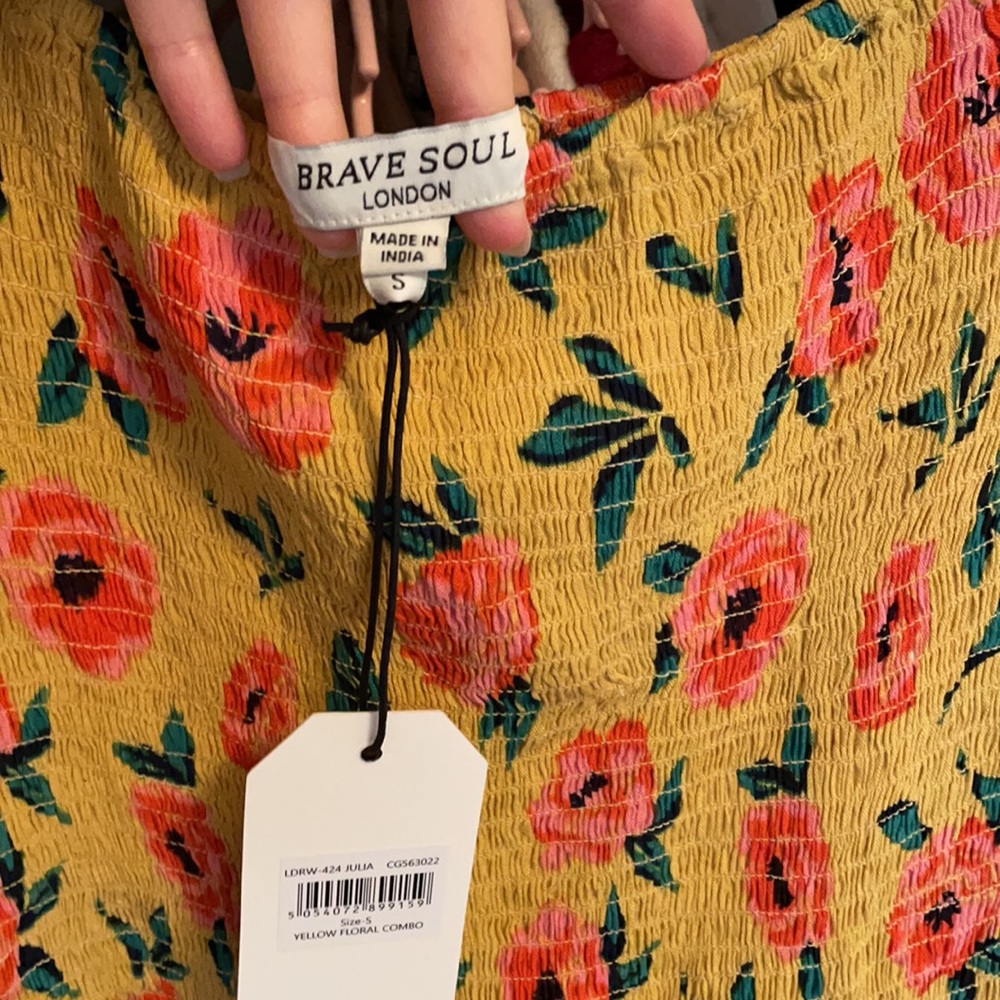 Nasty Gal Floral Shirred Puff Sleeve Maxi Dress - Picture 7 of 7